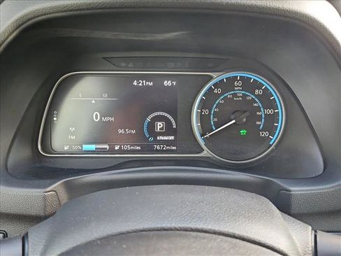 Used 2025 Nissan Leaf SV Plus FWD image 11