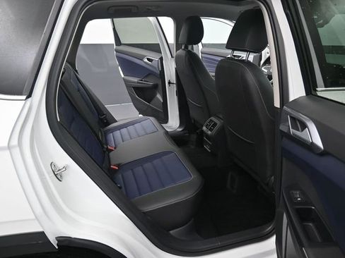 Used 2026 Volkswagen Taos SEL image 34