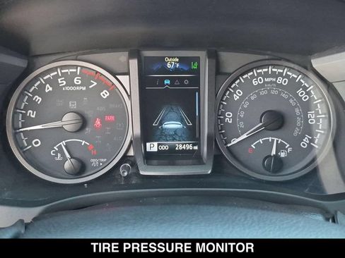 Used 2023 Toyota Tacoma TRD Sport w/ Black Out Package (TMS) AWD/4WD image 19