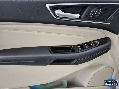 Used 2017 Ford Edge Titanium w/ Equipment Group 301A image 13