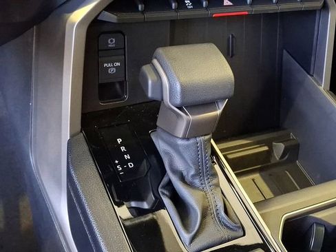 New 2026 Toyota Tundra SR5 AWD/4WD image 12