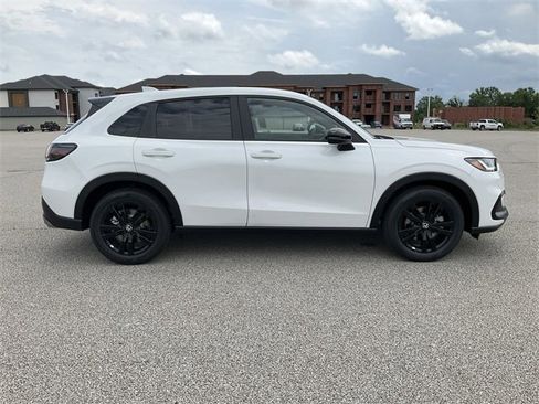 New 2026 Honda HR-V Sport image 13