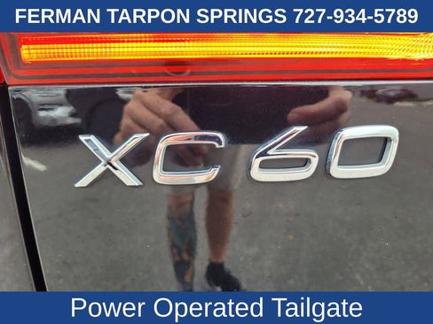 Certified 2023 Volvo XC60 B5 Plus w/ Climate Package image 18