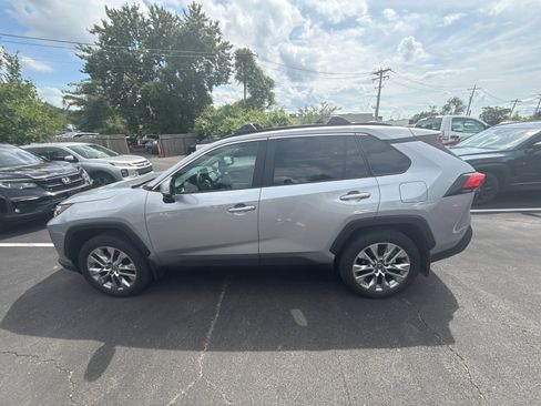 Used 2025 Toyota RAV4 XLE Premium w/ Weather Package AWD/4WD image 3