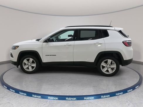 Used 2022 Jeep Compass Latitude w/ Convenience Group image 9