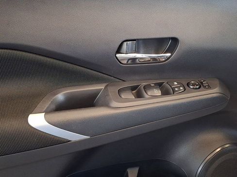 Used 2023 Nissan Kicks SV image 14