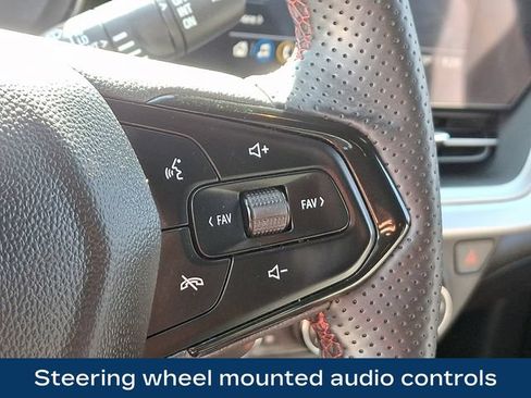 Used 2024 Chevrolet Trax RS w/ Driver Confidence Package FWD image 8