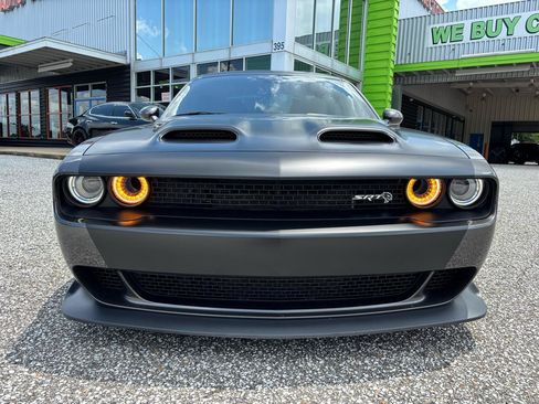 Used 2020 Dodge Challenger SRT Hellcat RWD image 8