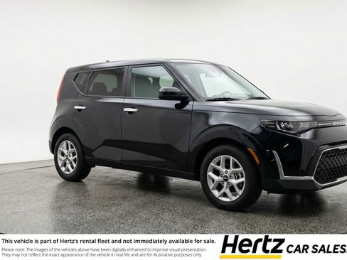 Used 2025 Kia Soul LX w/ LX Technology Package image 1