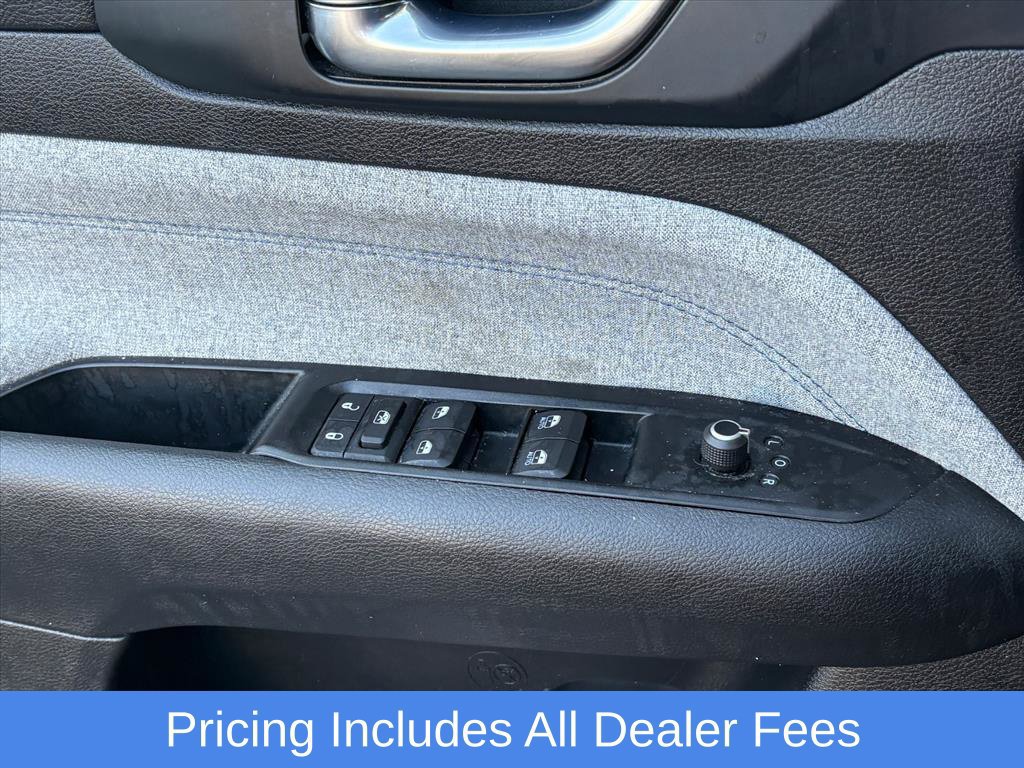 Used 2022 Jeep Compass Latitude AWD/4WD image 13