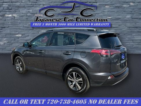 Used 2018 Toyota RAV4 XLE AWD/4WD image 5
