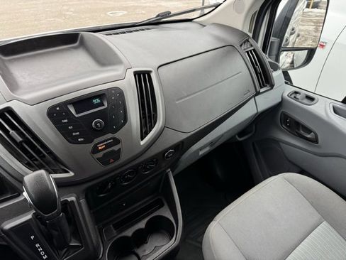 Used 2018 Ford Transit 250 148 High Roof image 10