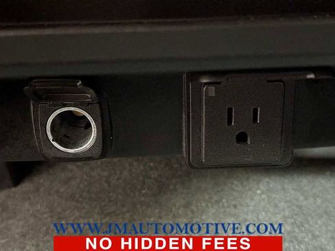 Used 2018 Chevrolet Tahoe LS image 35