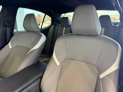 Used 2026 Toyota Camry SE FWD image 22