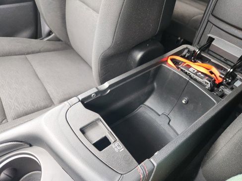 Used 2024 Dodge Durango GT image 43