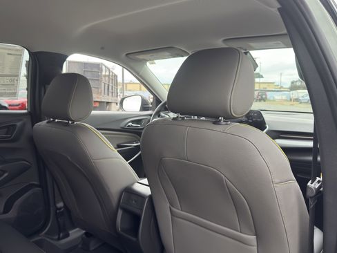 New 2026 Chevrolet Trax ACTIV w/ Driver Confidence Package FWD image 24