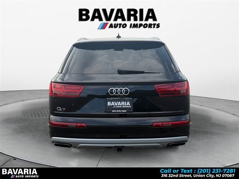 Used 2019 Audi Q7 3.0T Premium w/ Convenience Package AWD/4WD image 4
