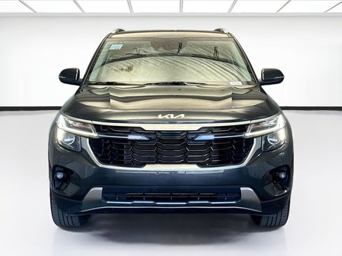 Used 2024 Kia Seltos S image 2