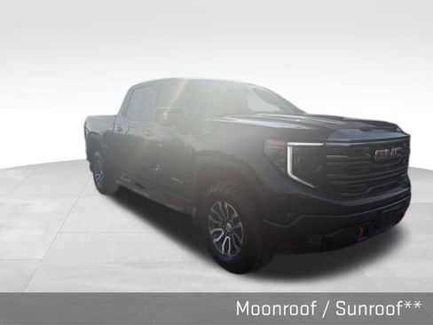 Used 2023 GMC Sierra 1500 AT4 w/ Technology Package image 2