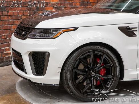 Used 2020 Land Rover Range Rover Sport SVR AWD/4WD image 3
