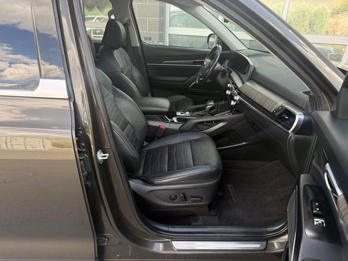 Used 2023 Kia Telluride SX AWD/4WD image 43