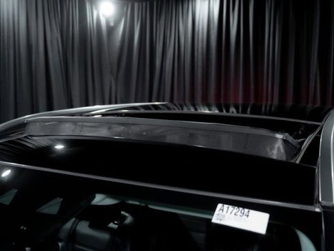 Certified 2025 Mercedes-Benz GLS 450 4MATIC image 9