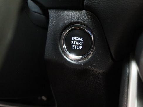 Certified 2025 Toyota RAV4 XLE FWD image 17