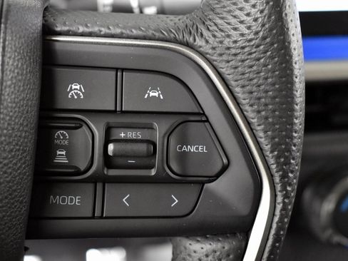 Used 2024 Toyota Tacoma TRD Sport image 31