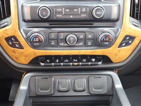 Used 2019 Chevrolet Silverado 3500 High Country w/ Duramax Plus Package AWD/4WD image 20