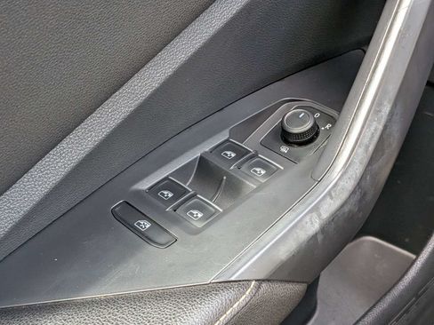 Used 2025 Volkswagen Jetta S FWD image 25