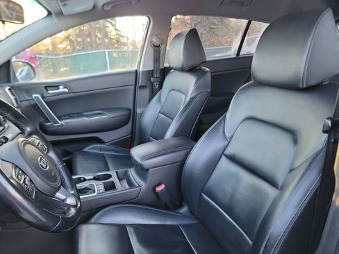 Used 2017 Kia Sportage EX image 13