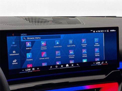 Used 2025 BMW M5 w/ Carbon Package image 15