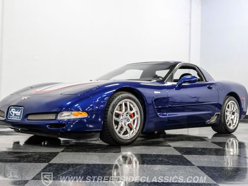 Used 2004 Chevrolet Corvette Z06 w/ Z06 Preferred Equipment Group image 20