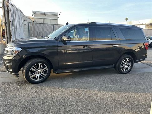 Used 2024 Ford Expedition Max Limited image 7