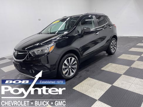 Used 2022 Buick Encore Preferred w/ Safety Package AWD/4WD image 1