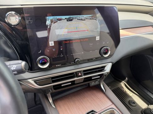 Used 2023 Lexus RX 350 Premium w/ Accessory Package AWD/4WD image 19