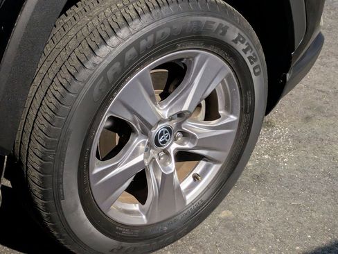 Certified 2023 Toyota RAV4 XLE image 9