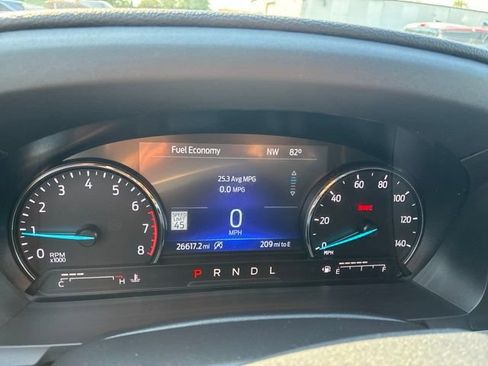 Used 2023 Ford Explorer XLT w/ Equipment Group 202A RWD image 30