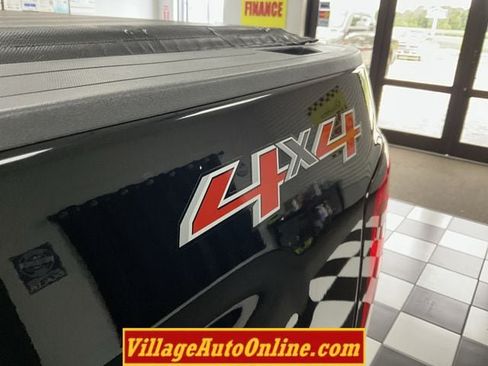 Used 2015 Chevrolet Silverado 1500 LT w/ All Star Edition AWD/4WD image 26
