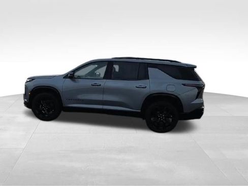 Used 2024 Chevrolet Traverse RS w/ LPO, Floor Liner Package image 6