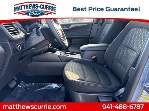 Certified 2025 Ford Escape Active image 9