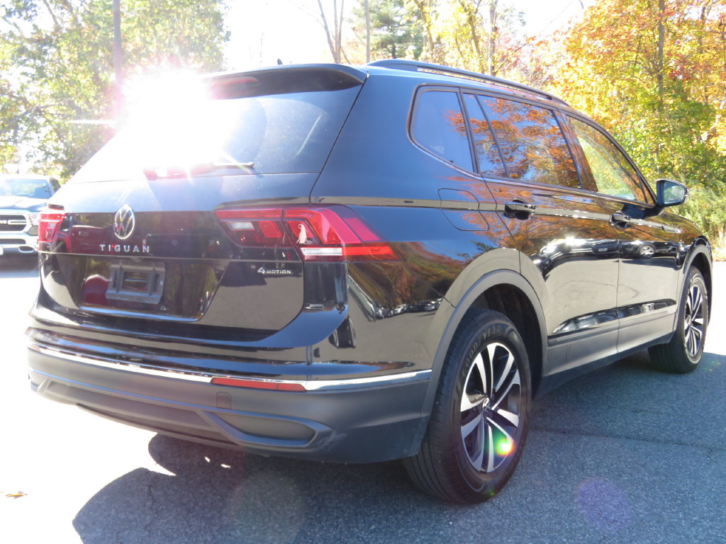 Used 2024 Volkswagen Tiguan S AWD/4WD image 5