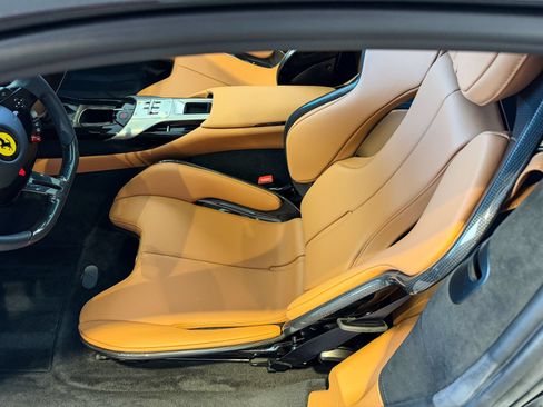 Used 2025 Ferrari 12Cilindri RWD image 11