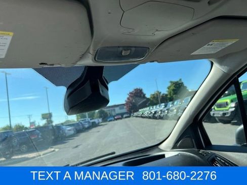 Used 2022 Ford Transit Connect XL FWD image 19