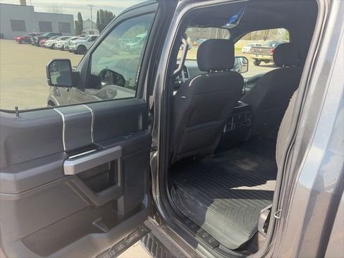 Used 2018 Ford F150 XLT w/ Equipment Group 302A Luxury AWD/4WD image 20