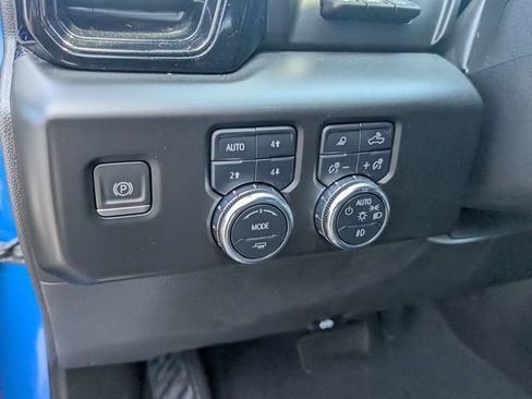 Used 2023 GMC Sierra 1500 AT4X AWD/4WD image 17
