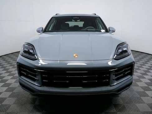 New 2026 Porsche Cayenne AWD image 34
