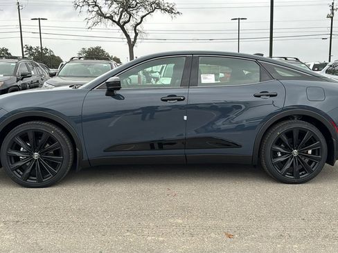 New 2026 Toyota Crown Nightshade image 4