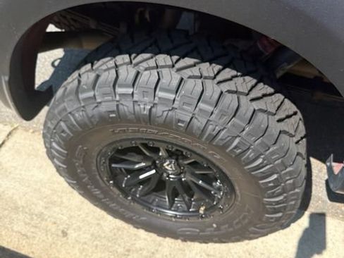 Used 2019 Ford F150 Raptor w/ Equipment Group 802A Luxury AWD/4WD image 39