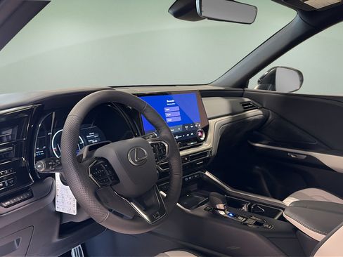 New 2026 Lexus TX 500h AWD image 14